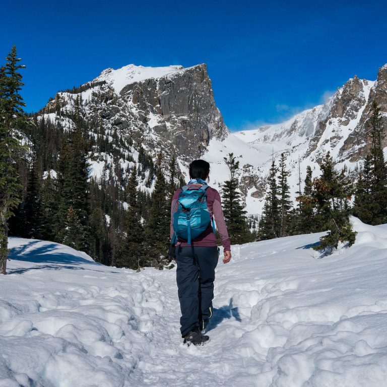 winter snow hikes