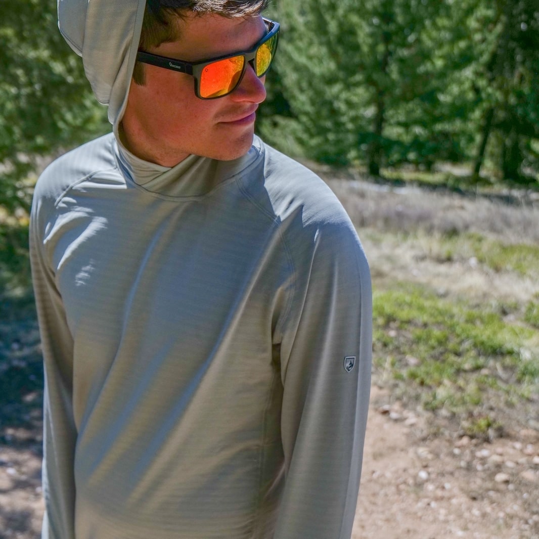 For those KÜHL summer evenings, look no further than the TRANSCENDR® Men's  softshell hoody. It's perfect for everyday (and night) lig
