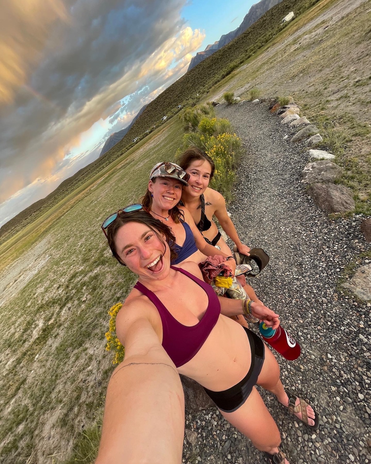 https://hikingdaily.com/wp-content/uploads/2023/01/Tera-Kaia-Product-Selfie-1.jpg