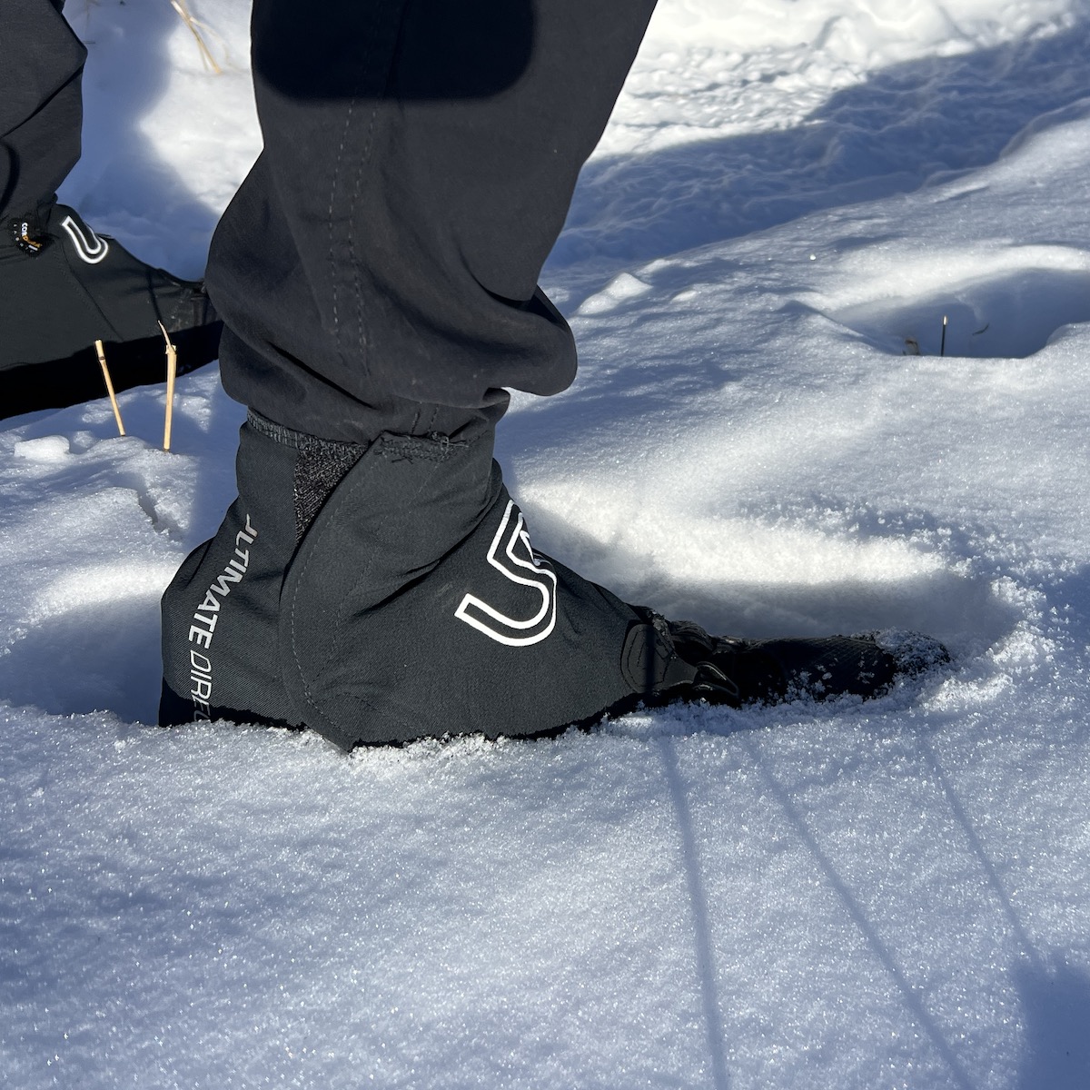 Ultimate Direction FK Gaiters - in snow