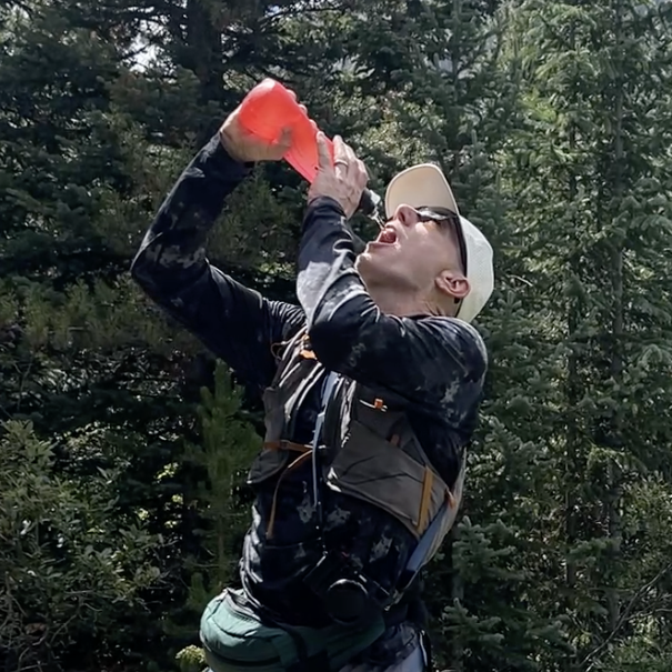 Tips for staying hydrated hiking
