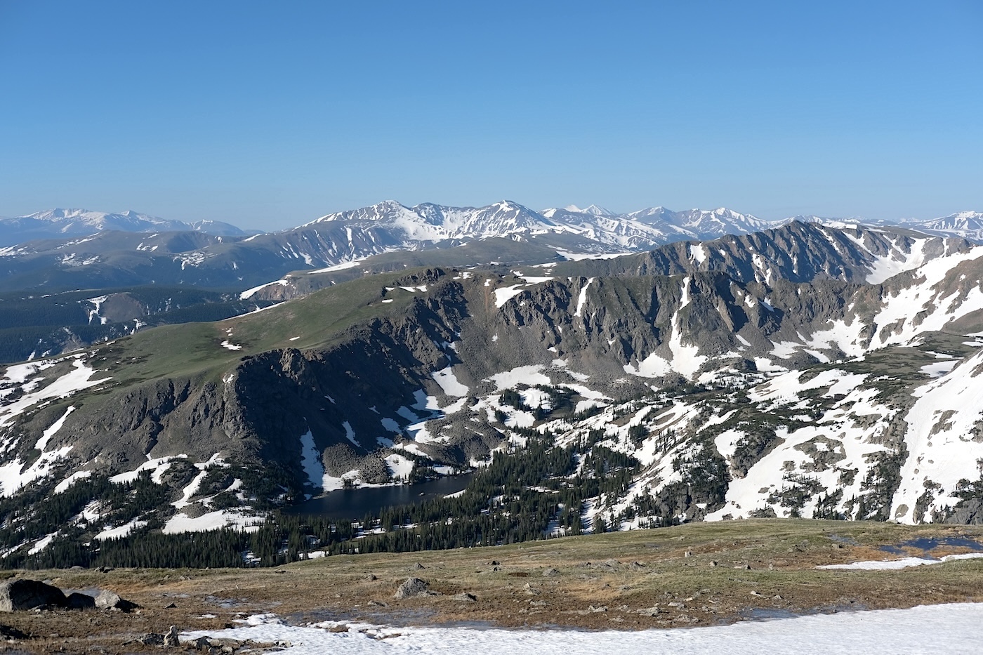 diamond lake below from arapaho glacier trail to south arapaho peak co